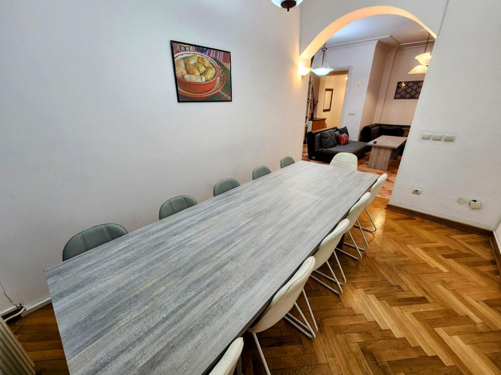 Authentic Belgrade Centre Apartments For Large Groups, Republic Square - Up To 47 People In 5 Apartments Номер фото