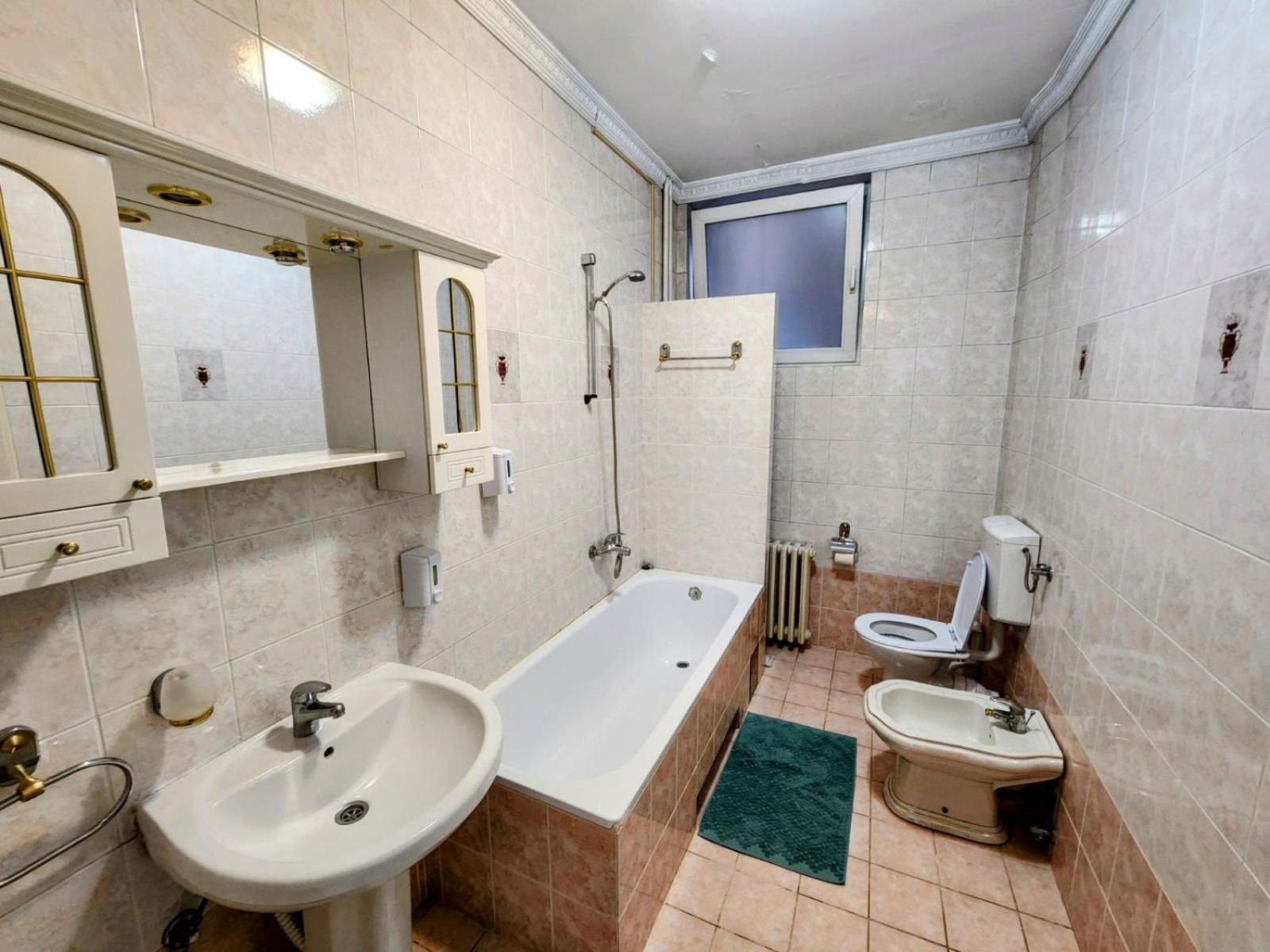 Authentic Belgrade Centre Apartments For Large Groups, Republic Square - Up To 47 People In 5 Apartments Номер фото