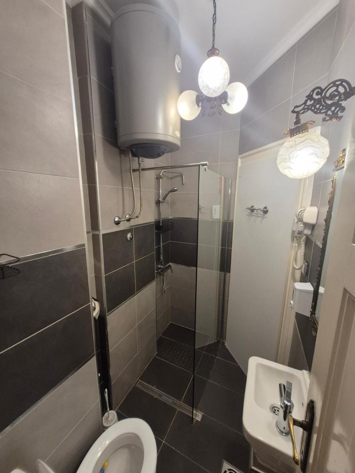 Authentic Belgrade Centre Apartments For Large Groups, Republic Square - Up To 47 People In 5 Apartments Номер фото